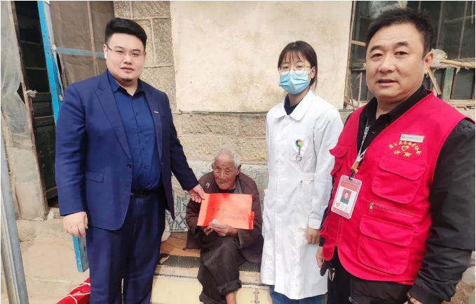 愛在重陽(yáng)節(jié)，慰問暖人心