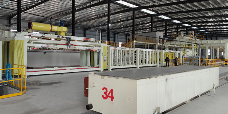 春暖花開(kāi)，四喜臨門 / 熱烈祝賀東岳機(jī)械加氣板材生產(chǎn)線用戶虎年開(kāi)新篇